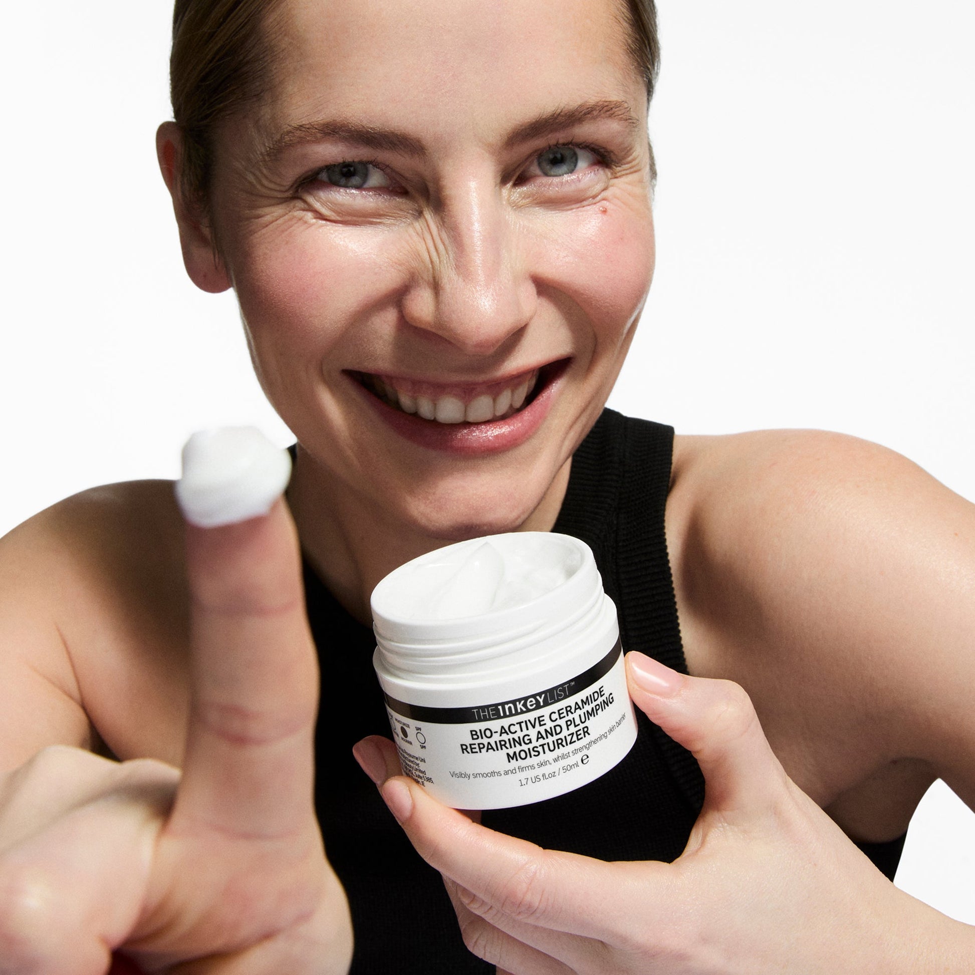 bio-active-ceramide-moisturizer-duo-s2 Bio-Active_Model_2000x2000_7b381857-d412-4a9c-beec-0c29b7cc157b.jpg