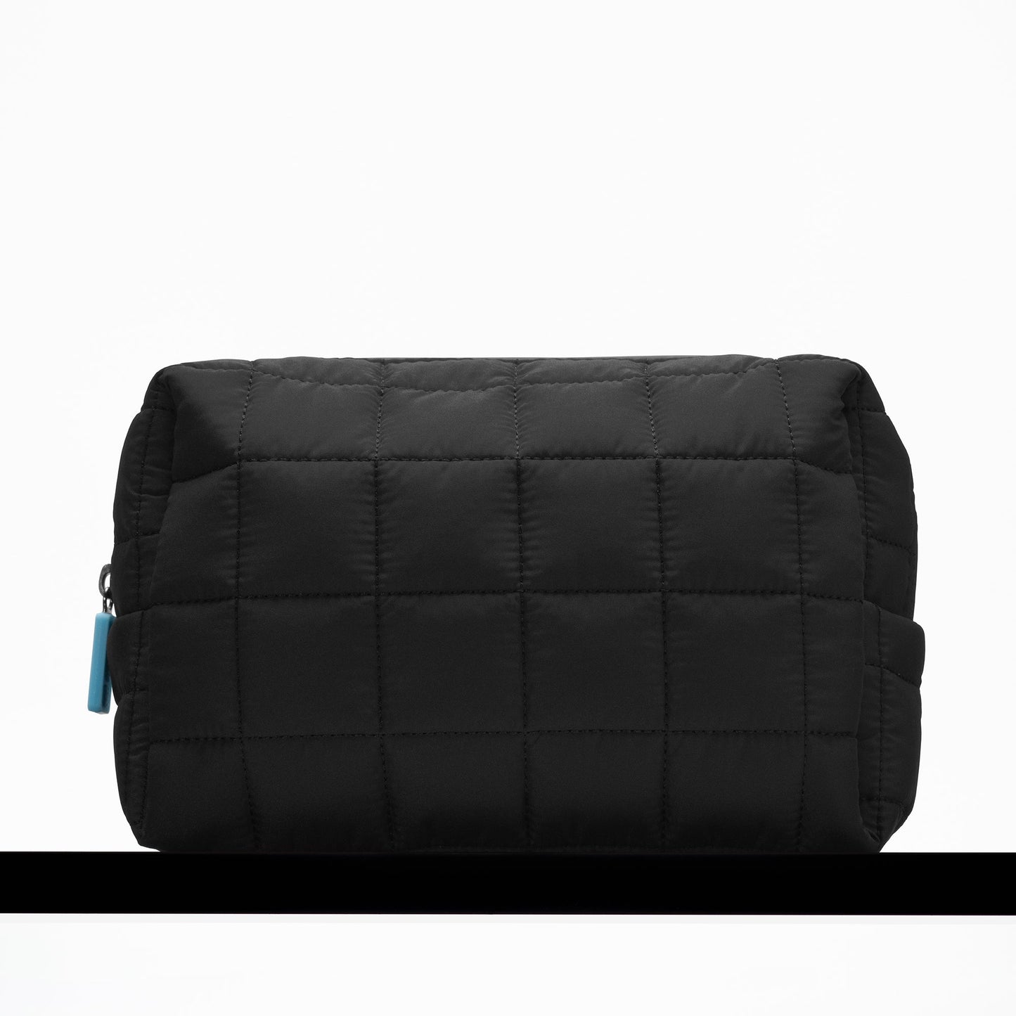 the-inkey-list-washbag-h7 washbag-hydration-04.jpg